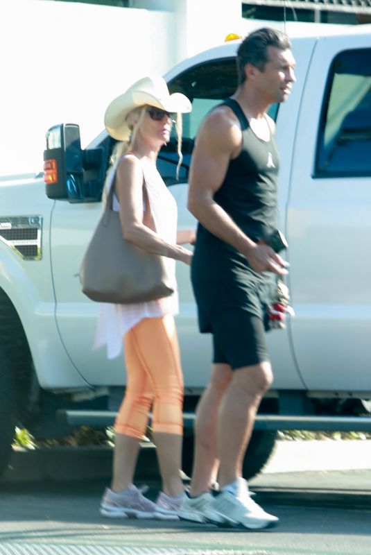 NICOLETTE SHERIDAN Out in Calabasas 08/12/2021