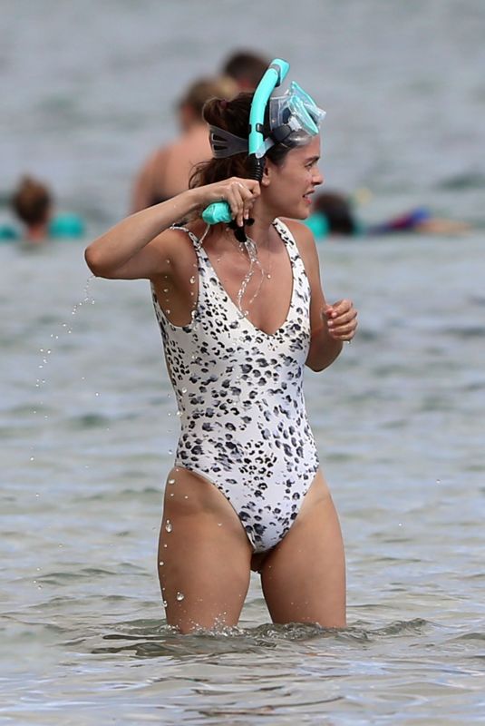 RACHEL BILSON in Swimsuit at a Beach in Hawaii 08/16/2021