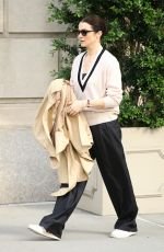 RACHEL WEISZ and KITTY HAWTHORNE on the Set of Dead Ringers in New York 08/09/2021