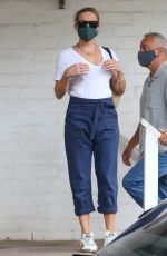 REESE WITHERSPOON Leaves Bel Air Hotel 08/21/2021