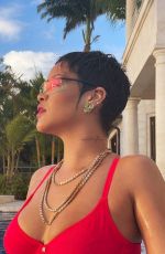 RIHANNA for Savage x Summer 2021