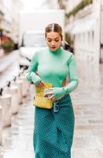 RITA and ELENA ORA Out Shopping in Paris 08/09/2021