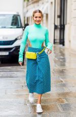 RITA and ELENA ORA Out Shopping in Paris 08/09/2021
