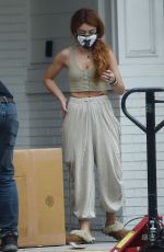 SARAH HYLAND Unpacks a Large Selivery at Her Home in Hollywood 08/18/2021