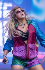 TATE MCRAE Performs at Lollapalooza in Chicago 07/31/2021
