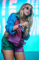 TATE MCRAE Performs at Lollapalooza in Chicago 07/31/2021