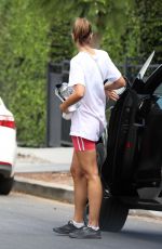 TAYLOR HILL Arrivers at Pilates in West Hollywood  08/11/2021
