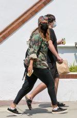 TYRA BANKS at Palisades Garden Cafe in Pacific Palisades 08/26/2021