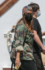TYRA BANKS at Palisades Garden Cafe in Pacific Palisades 08/26/2021