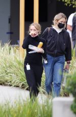 AMANDA SEYFRIED as Elizabeth Holmes on the Set of The Dropout in Los Angeles 08/31/2021