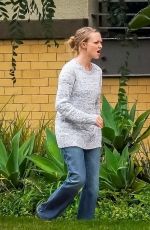 AMANDA SEYFRIED as Elizabeth Holmes on the Set of The Dropout in Los Angeles 09/02/2021