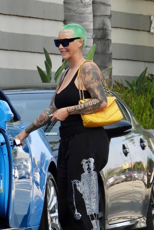 AMBER ROSE Out in West Hollywood 09/24/2021