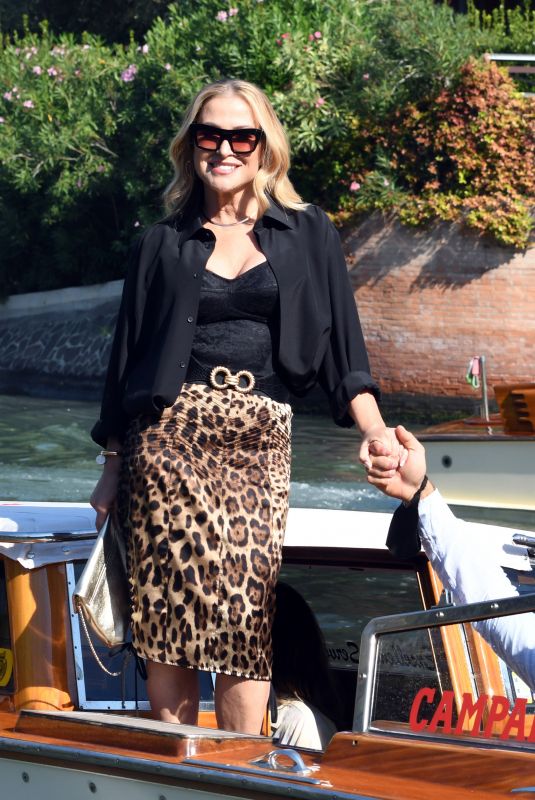 ANASTACIA Arrives at Hotel Excelsior in Venice 09/10/2021