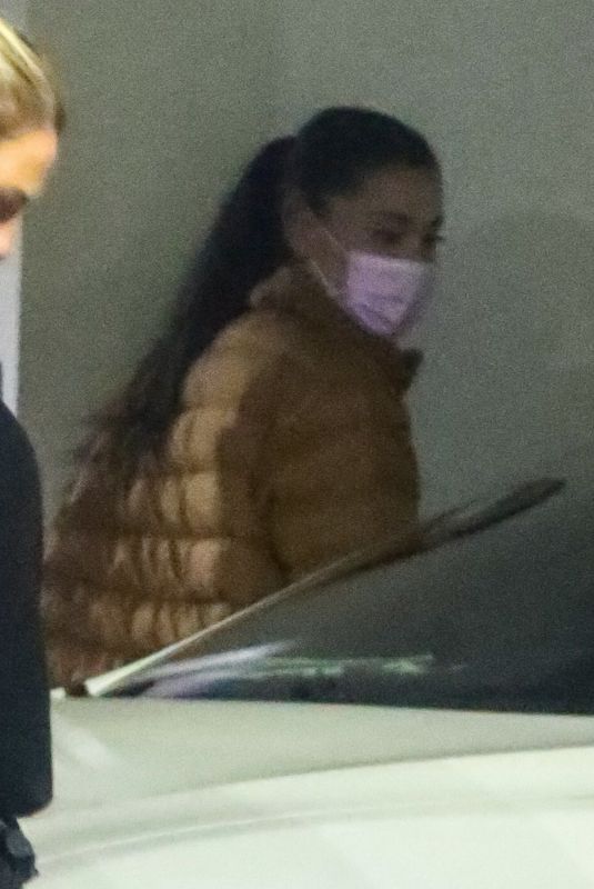 ARIANA GRANDE Leaves an Office in Los Angeles 09/18/2021