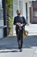 ASHLEE SIMPSON Leaves a Gym in Los Angeles 09/08/2021
