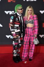 AVRIL LAVIGNE at 2021 MTV Video Music Awards in Brooklyn 09/12/2021