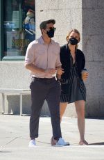 BLAKE LIVELY and  Ryan Reynolds Out and About in New York 09/26/2021