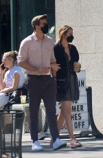 BLAKE LIVELY and  Ryan Reynolds Out and About in New York 09/26/2021