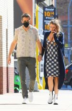 BLAKE LIVELY and  Ryan Reynolds Out in New York 09/27/2021