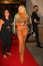 BUSY PHILIPPS Leaves Christian Siriano Show at New York Fashion Week 09/07/2021