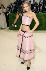 CANDICE SWANEPOEL at 2021 Met Gala in New York 09/13/2021