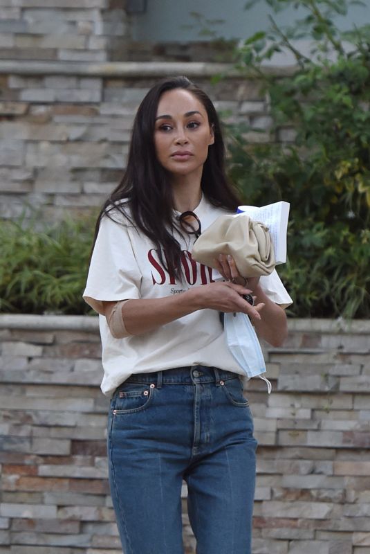 CARA SANTANA Leaves a Friend