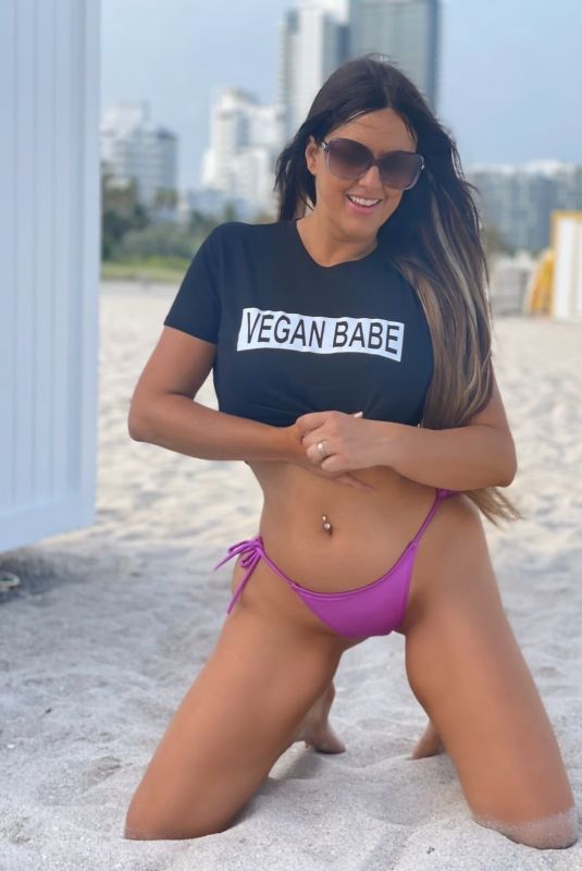 CLAUDIA ROMANI Posing for Local Brand Vegan Babe at a Beach in Miami 09/22/2021