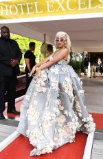 DOJA CAT at Dolce & Gabbana Fashion Show in Venice 08/29/2021