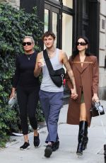 DUA LIPA and YOLANDA and Anwar HADID Out for Dinner in New York 09/21/2021