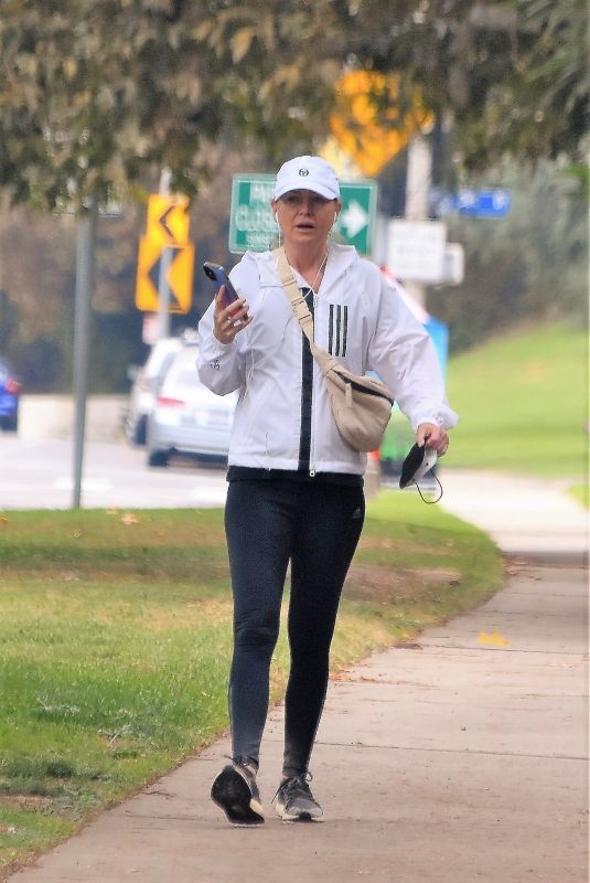 ELLEN POMPEO Out Hiking in Los Feliz 09/26/2021