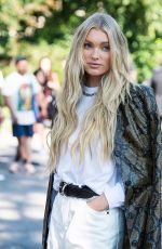 ELSA HOSK Arrives at Michael Kors Spring/Summer 2022 Show at New York Fashion Week 09/10/2021