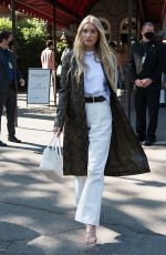 ELSA HOSK Arrives at Michael Kors Spring/Summer 2022 Show at New York Fashion Week 09/10/2021