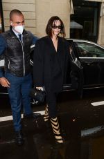 EMILY RATAJKOWSKI Arrives at Versace/Fendi Private Party in Milan 09/26/2021