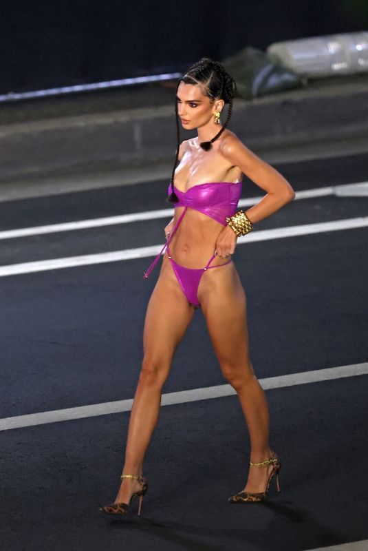 EMILY RATAJKOWSKI in Bikini at Rihanna’s Savage X Fenty Runway Show in Los Angeles 09/01/2021