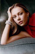 ESTER EXPOSITO in Vogue Magazine, Spain October 2021