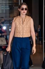 GIGI HADID Leaves Altuzarra Spring 2022 Ready-to-wear Fashion Show in New York 09/12/2021