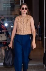 GIGI HADID Leaves Altuzarra Spring 2022 Ready-to-wear Fashion Show in New York 09/12/2021