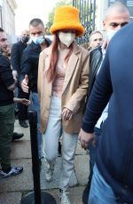 GIGI HADID Leaves Tod