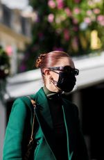 GIGI HADID Out for Lunch at L