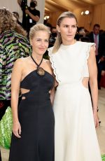 GILLIAN ANDERSON at 2021 Met Gala in New York 09/13/2021