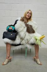 GILLIAN ANDERSPN for Loewe, 2021