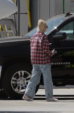 GWEN STEFANI Arrives in Los Angeles via Private Jet 09/06/2021