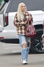GWEN STEFANI Out Shopping in Los Angeles 09/26/2021