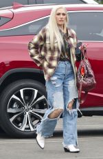 GWEN STEFANI Out Shopping in Los Angeles 09/26/2021