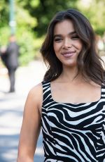 HAILEE STEINFELD Arrives at Michael Kors Spring/Summer 2022 Fashion Show in New York 09/10/2021