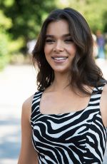 HAILEE STEINFELD Arrives at Michael Kors Spring/Summer 2022 Fashion Show in New York 09/10/2021