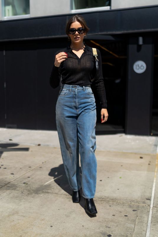 HAILEE STEINFELD Out and About in New York 09/10/2021