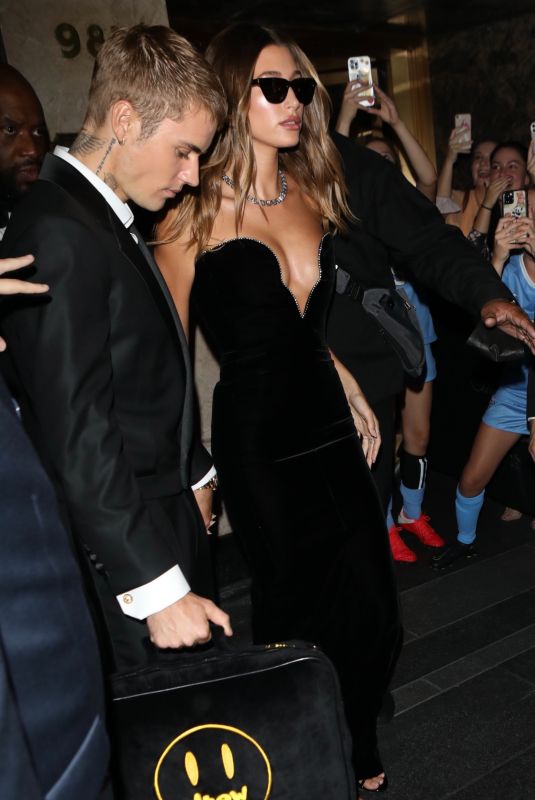 HAILEY and Justin BIEBER Heading to 2021 Met Gala in New York 09/13/2021