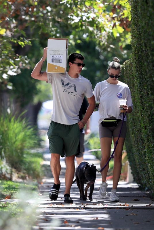 HAILEY CLAUSON and Julian Herrera Out with Their Dog in Venice Beach 09/03/2021
