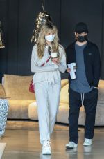 HEIDI KLUM and Tom Kaulitz Shopping for Furniture at Edra in West Hollywood 09/29/2021
